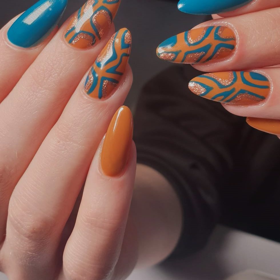 Professional Nail Art - Willow Talk